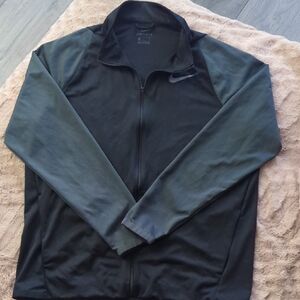 Nike Black Windbreaker Jacket Lightweight Athletic Wear